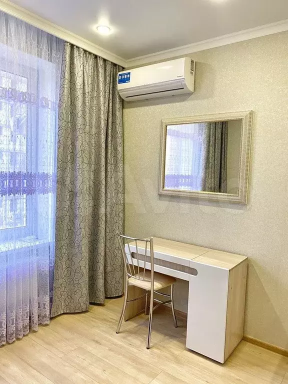 1-к. квартира, 40 м, 4/8 эт. - Фото 1