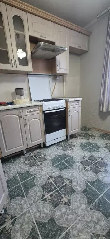 2-к кв. Чувашия, Чебоксары Юго-Западный бул., 8 (50.0 м) - Фото 1