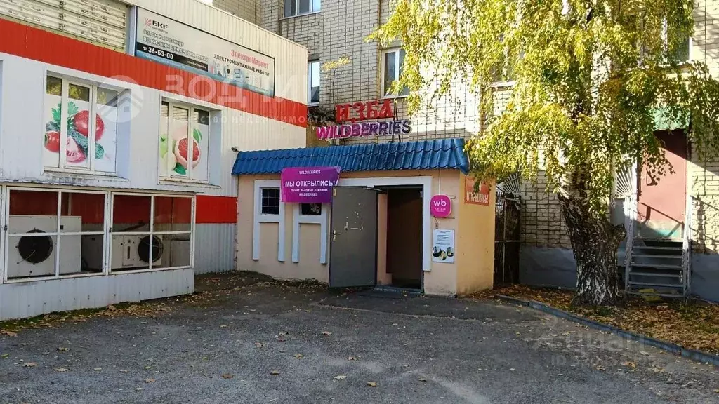 Помещение свободного назначения в Чувашия, Чебоксары просп. Максима ... - Фото 1