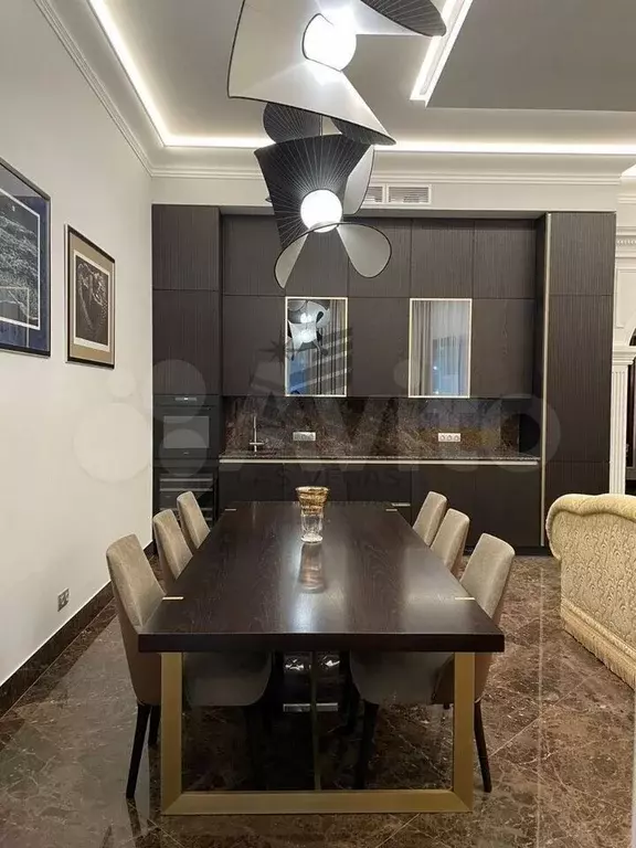 3-к. квартира, 130 м, 2/8 эт. - Фото 0