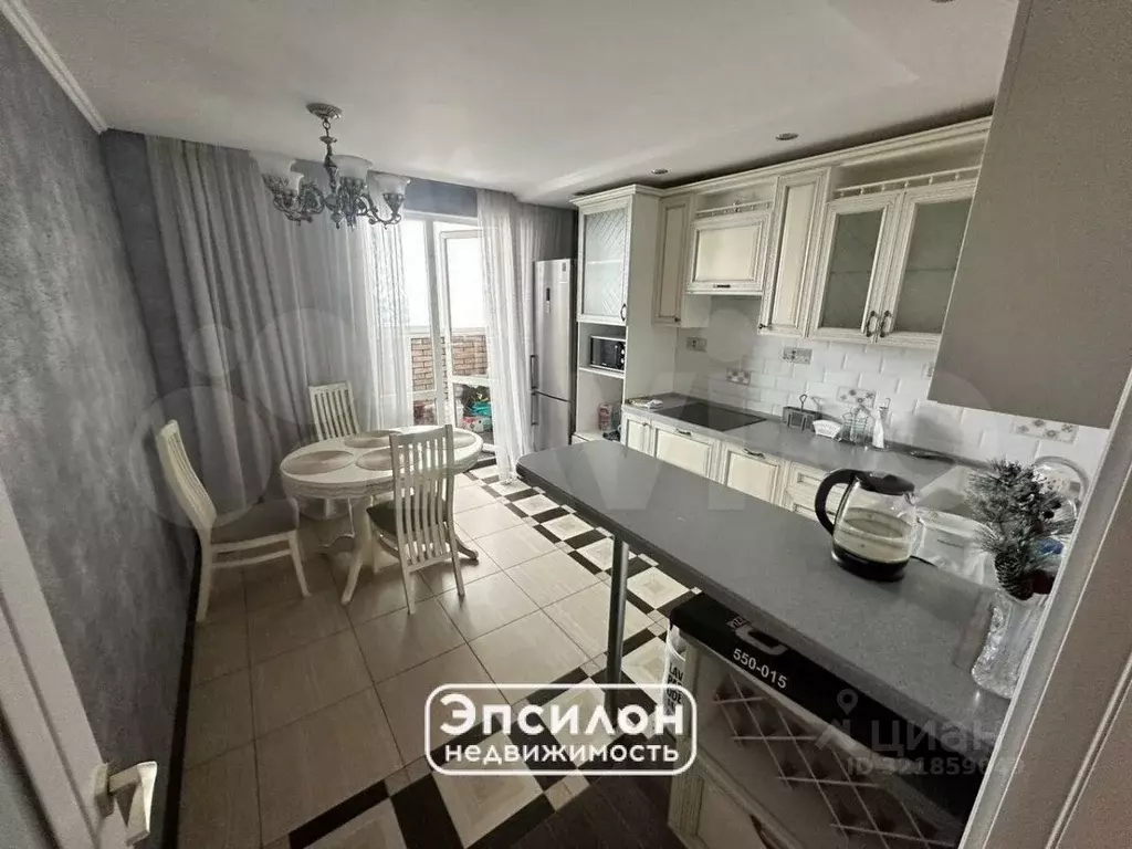 3-к кв. Курская область, Курск ул. Карла Маркса, 31А (89.0 м) - Фото 1