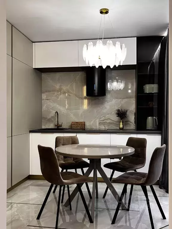 2-к кв. Смоленская область, Смоленск Красноборская ул., 8к4 (65.4 м) - Фото 1