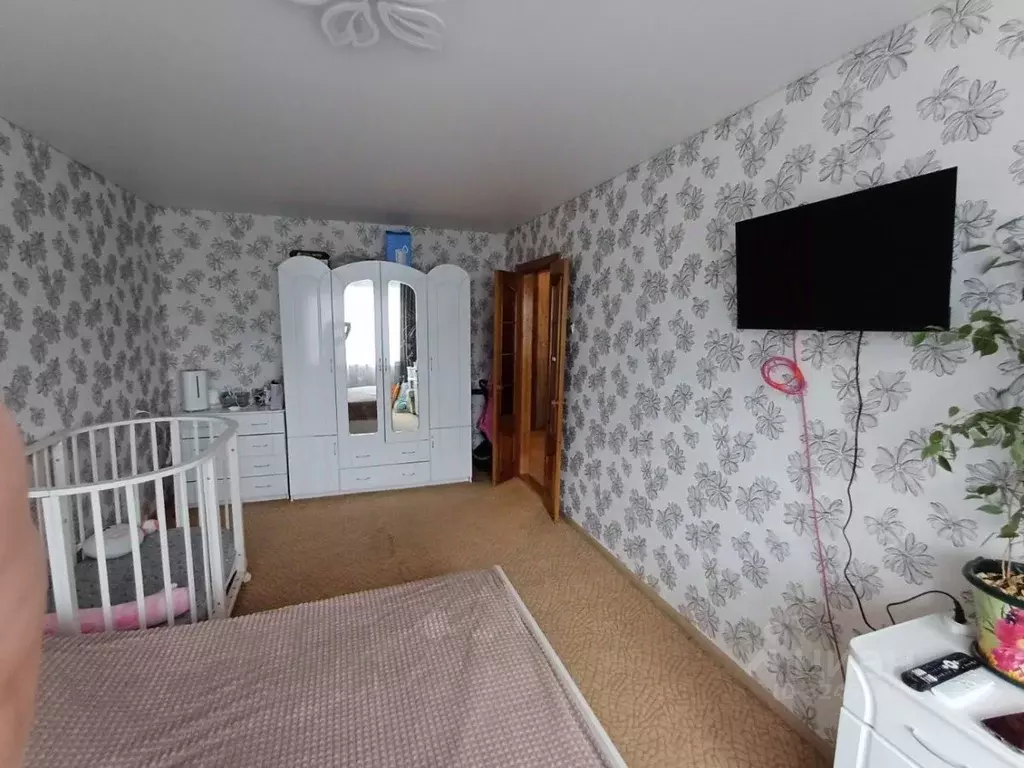 3-к кв. Челябинская область, Чебаркуль ул. Крылова, 18А (65.0 м) - Фото 1