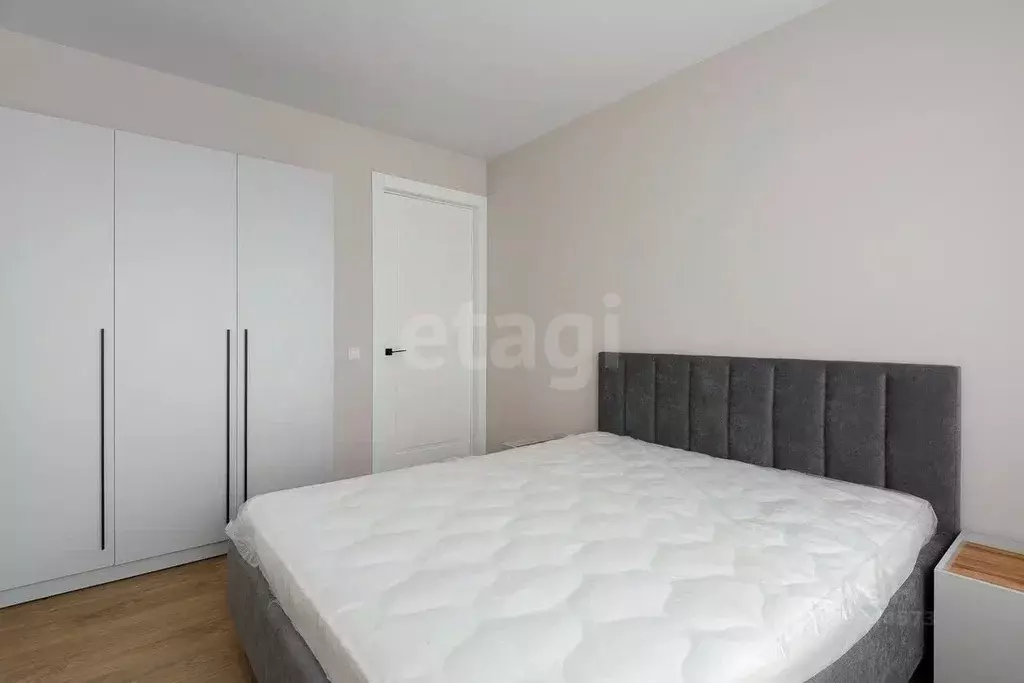 3-к кв. Московская область, Красногорск ул. Тенистых Аллей, 1к3 (54.4 ... - Фото 0