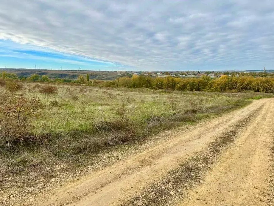 Участок в Крым, Белогорский район, Зуя пгт  (10.0 сот.) - Фото 1