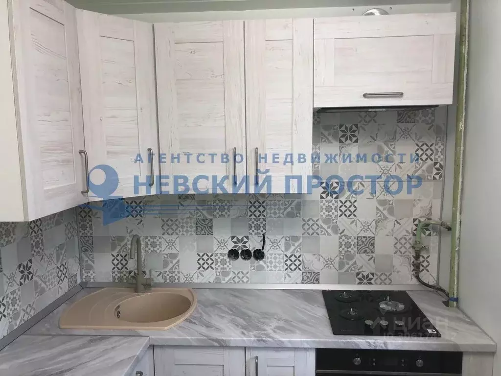 4-к кв. Санкт-Петербург Краснопутиловская ул., 45 (49.0 м) - Фото 0