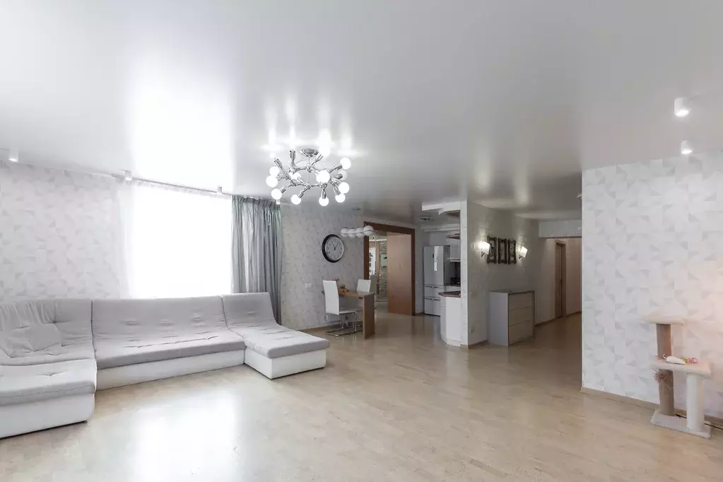 Продаётся 4-к квартира, 132 м - Фото 1