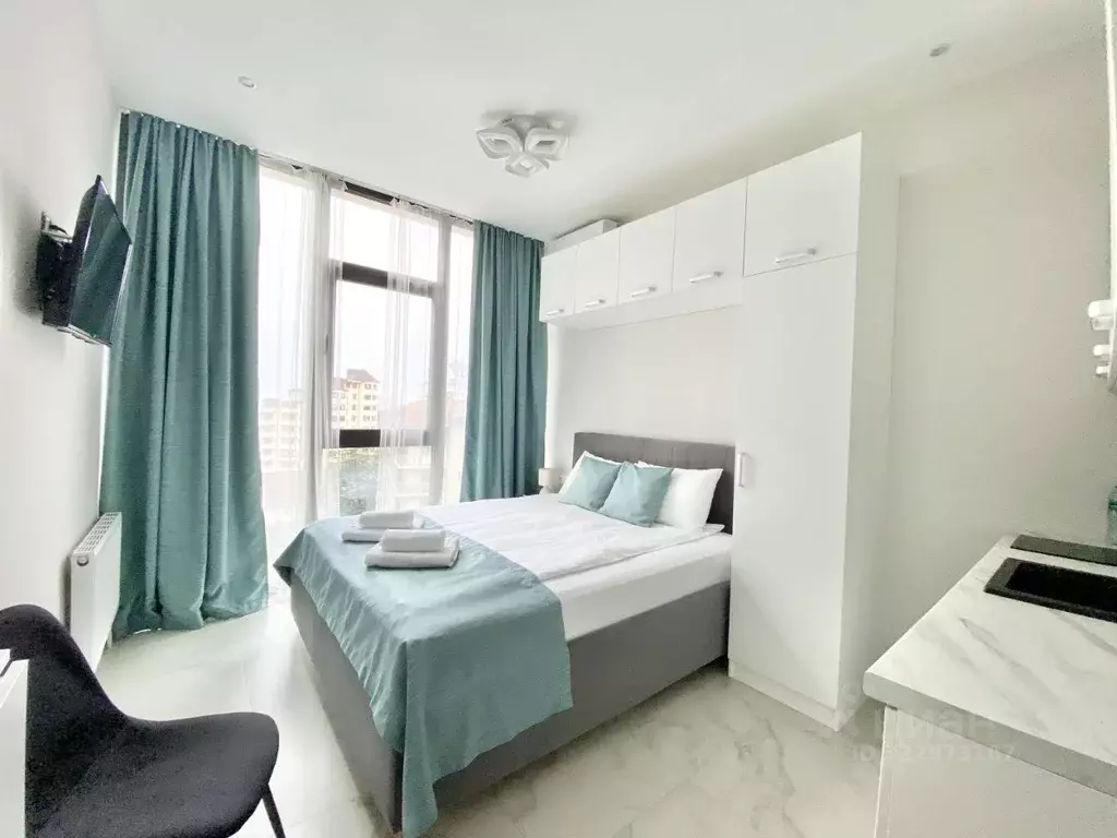 Студия Краснодарский край, Сочи Светлана мкр, ул. Депутатская, 10Б/1 ... - Фото 1