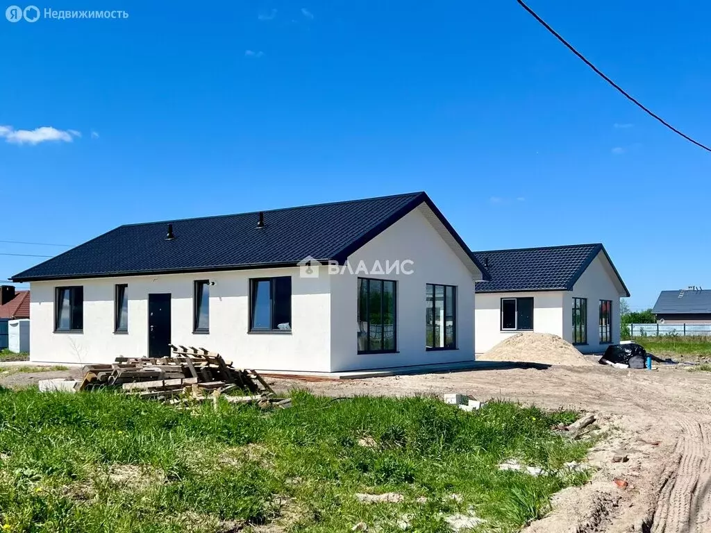 Дом в Калининградская область, Гурьевский муниципальный округ, посёлок ... - Фото 1