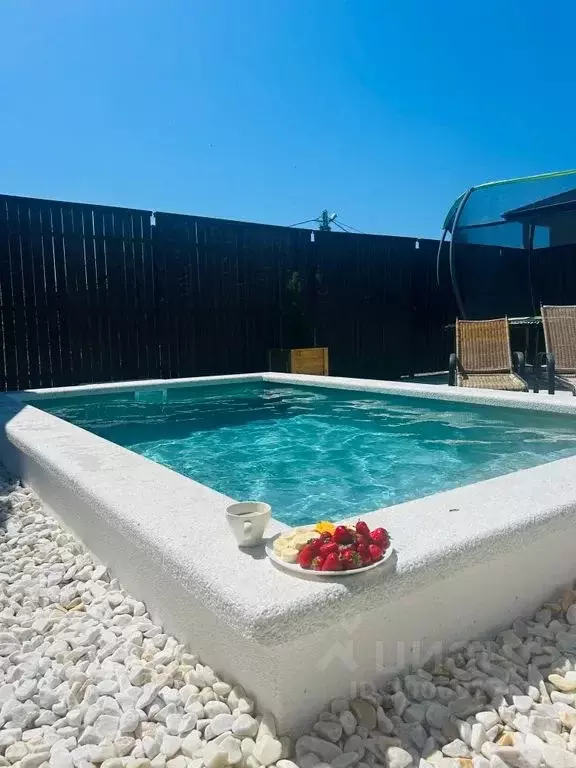 Дом в Краснодарский край, Геленджик ул. Иванова, 27Б (218 м) - Фото 1