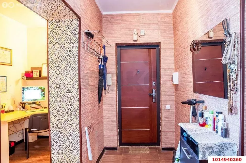 2-комнатная квартира: Краснодар, Ленинский переулок, 6 (65 м) - Фото 0