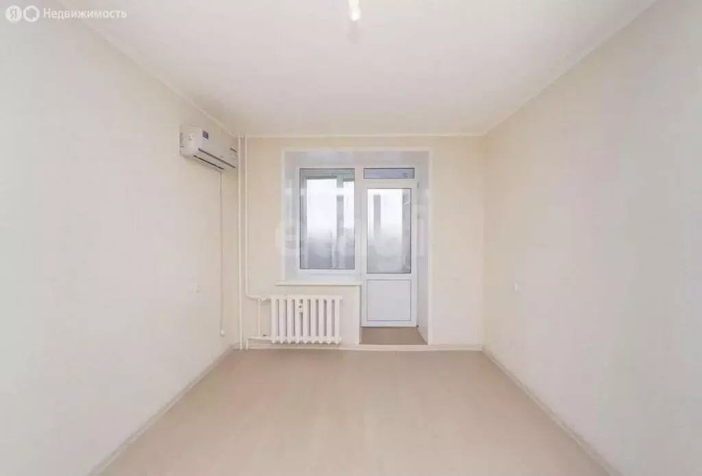 2-комнатная квартира: Пермь, Красногвардейская улица, 2 (64 м) - Фото 1