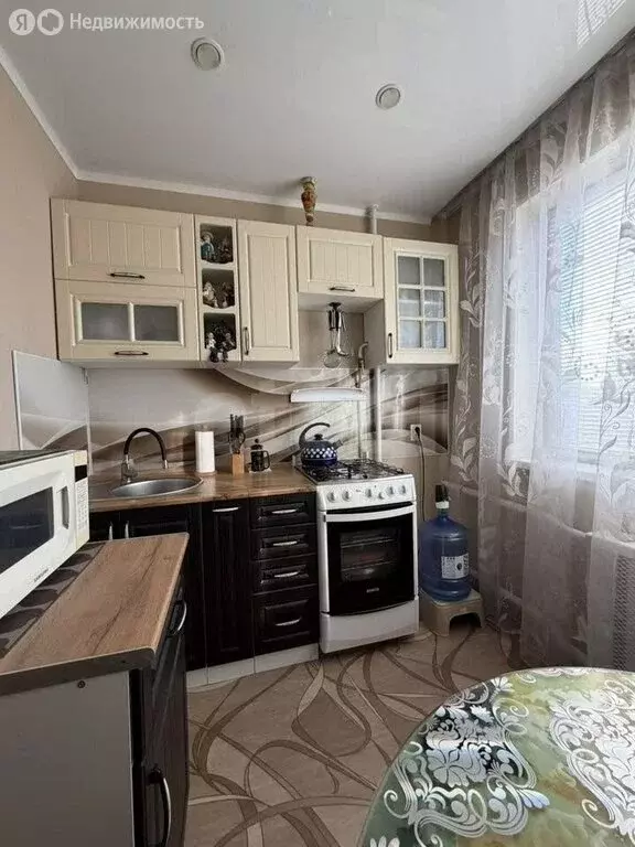 3-комнатная квартира: Челябинск, улица Островского, 21А (62.3 м) - Фото 2