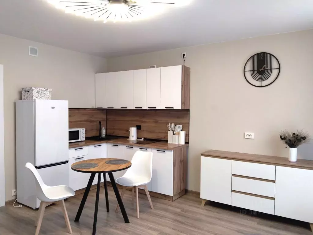 Студия Московская область, Красногорск городской округ, д. Глухово ул. ... - Фото 1