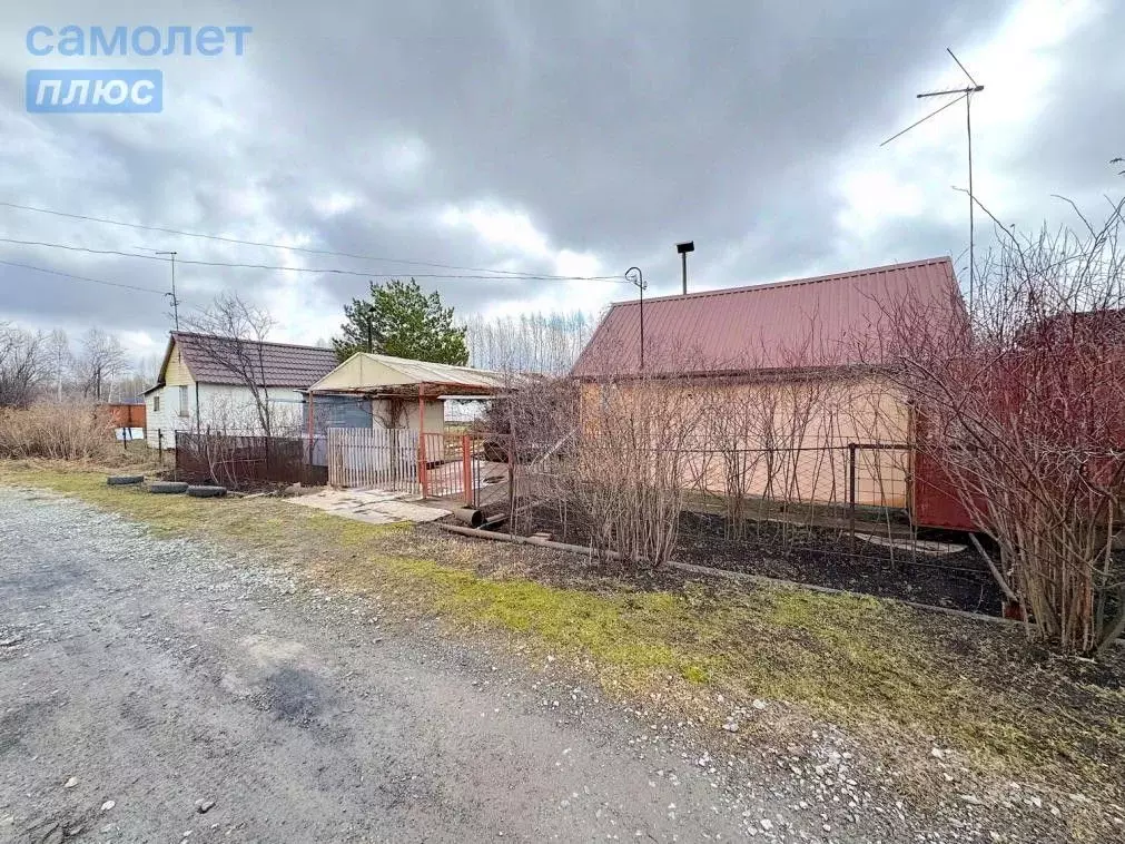 Дом в Кемеровская область, Топки Вокзальная ул., 24 (30 м) - Фото 1