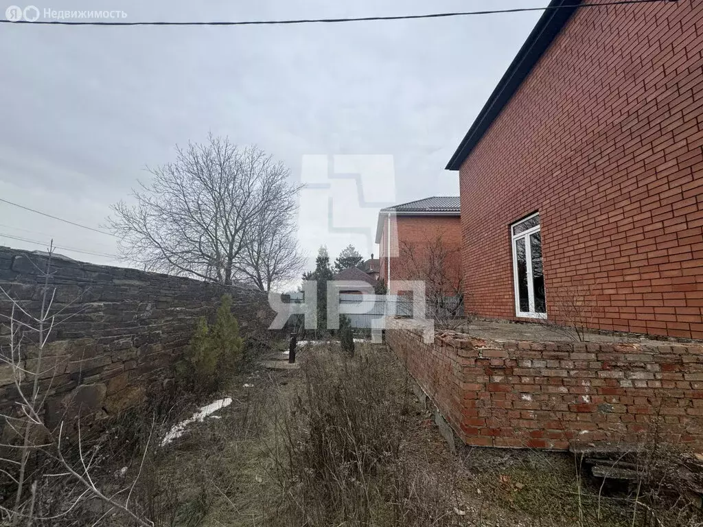 Дом в Таганрог, улица Айвазовского, 2 (300 м) - Фото 2