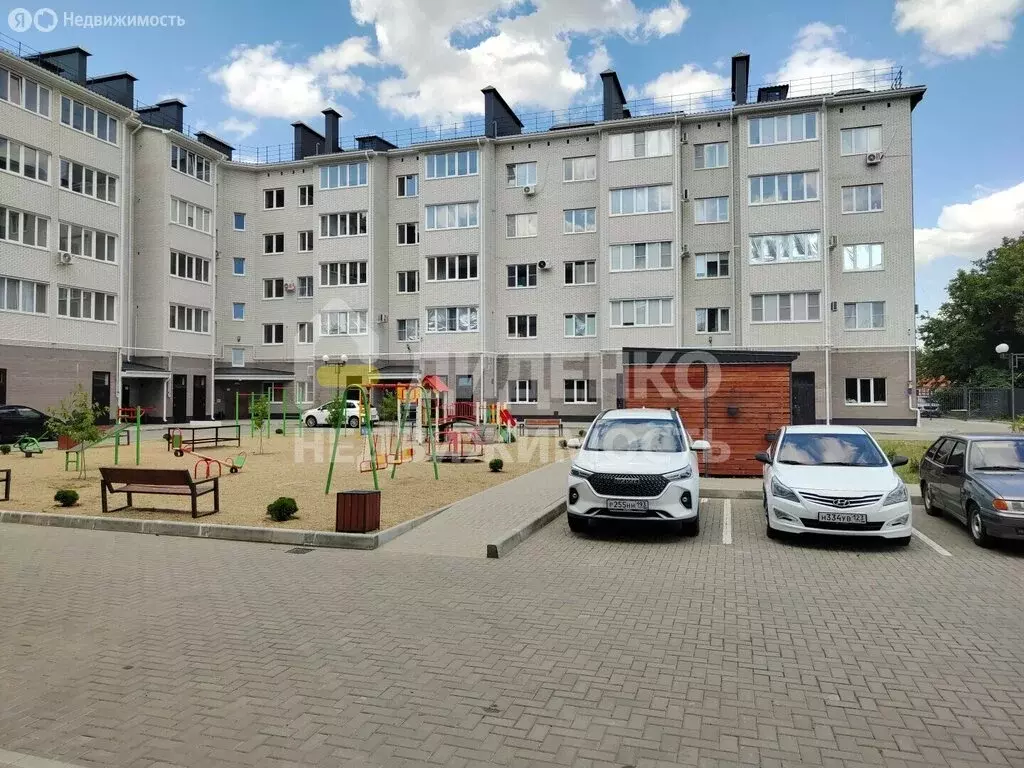 1-комнатная квартира: Тихорецк, Октябрьская улица, 74 (48.4 м) - Фото 1