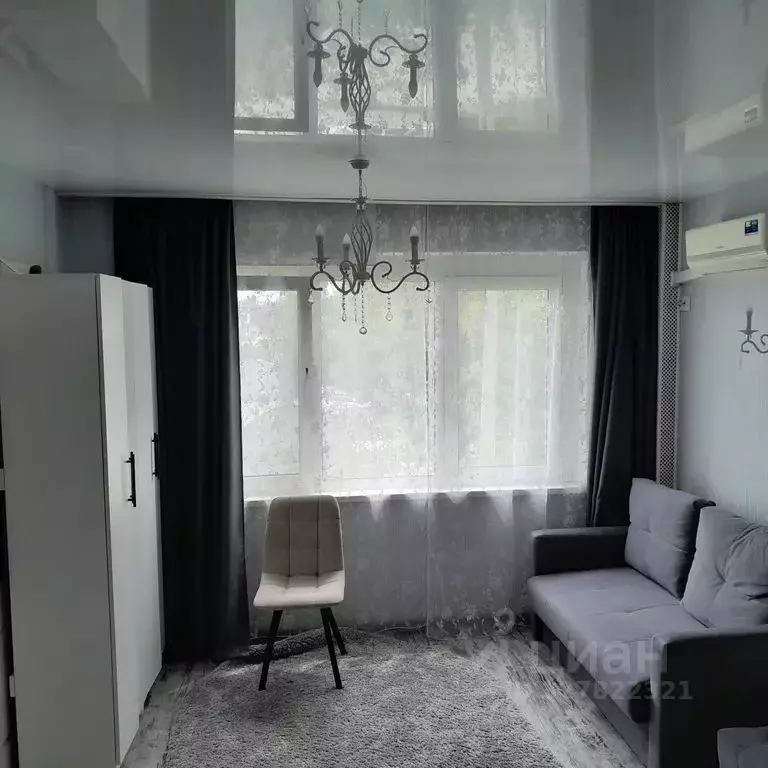 1-к кв. Крым, Черноморское пгт ул. Димитрова, 17 (36.0 м) - Фото 1