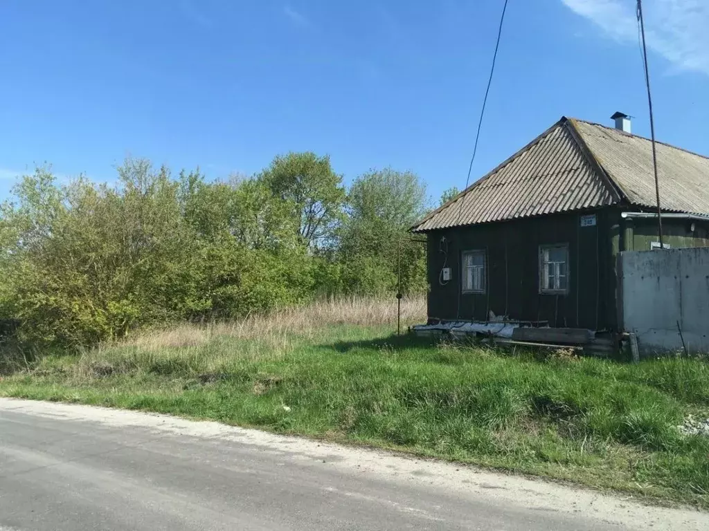 Дом в Курская область, Курский район, Полевской сельсовет, с. Демино ... - Фото 0