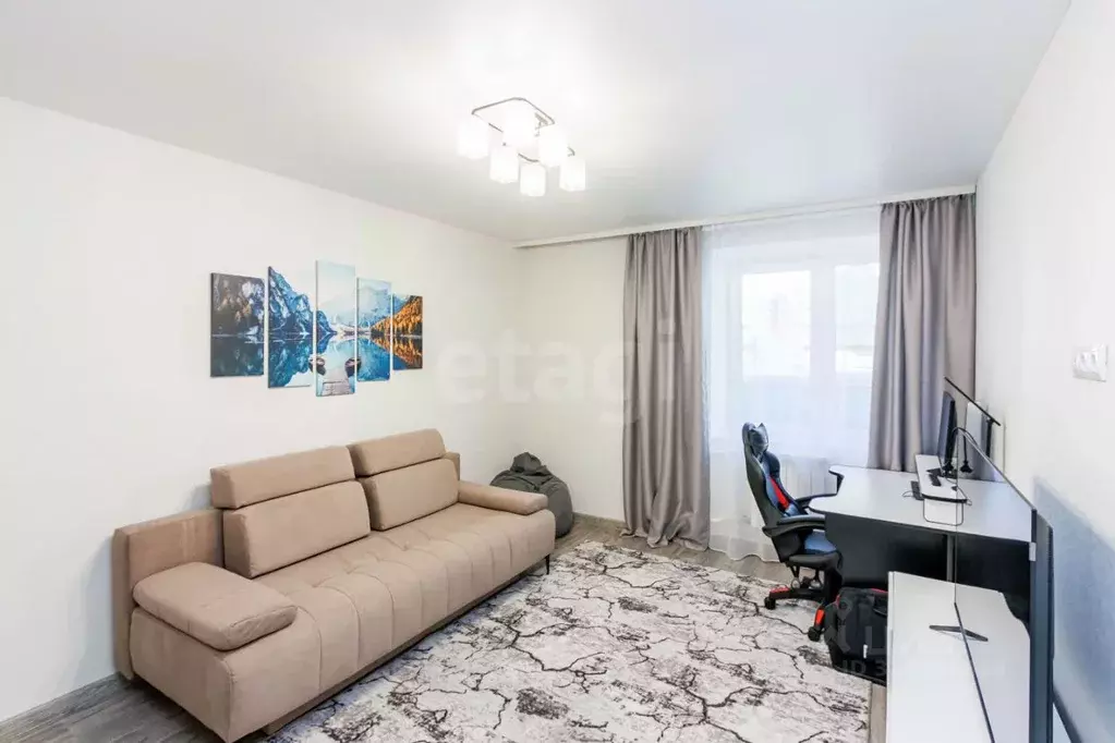 1-к кв. Тюменская область, Тюмень Кремлевская ул., 102 (38.1 м) - Фото 0