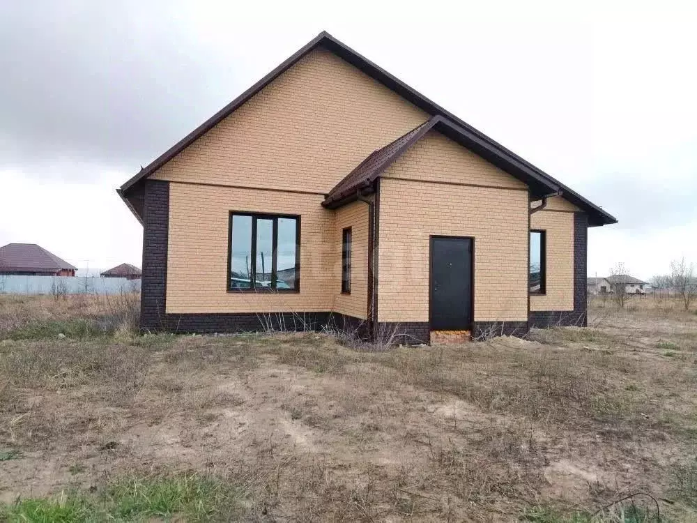 Дом в Белгородская область, Новый Оскол ул. Барбарисовая, 24 (120 м) - Фото 1