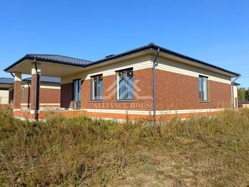 Дом в Татарстан, Высокогорское с/пос, д. Эстачи, Эстачи кп ул. Мингер, ... - Фото 1