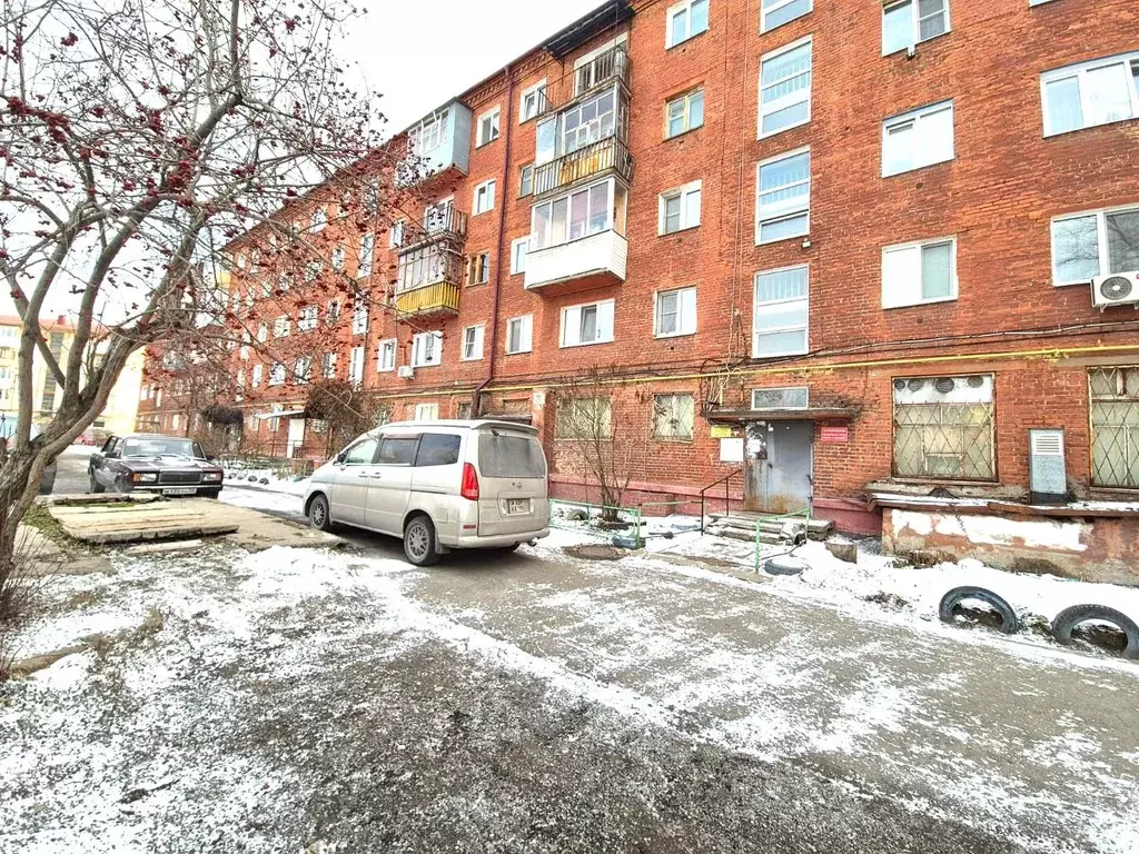 3-к кв. Омская область, Омск Городок Нефтяников мкр, ул. 22 Апреля, 8 ... - Фото 1