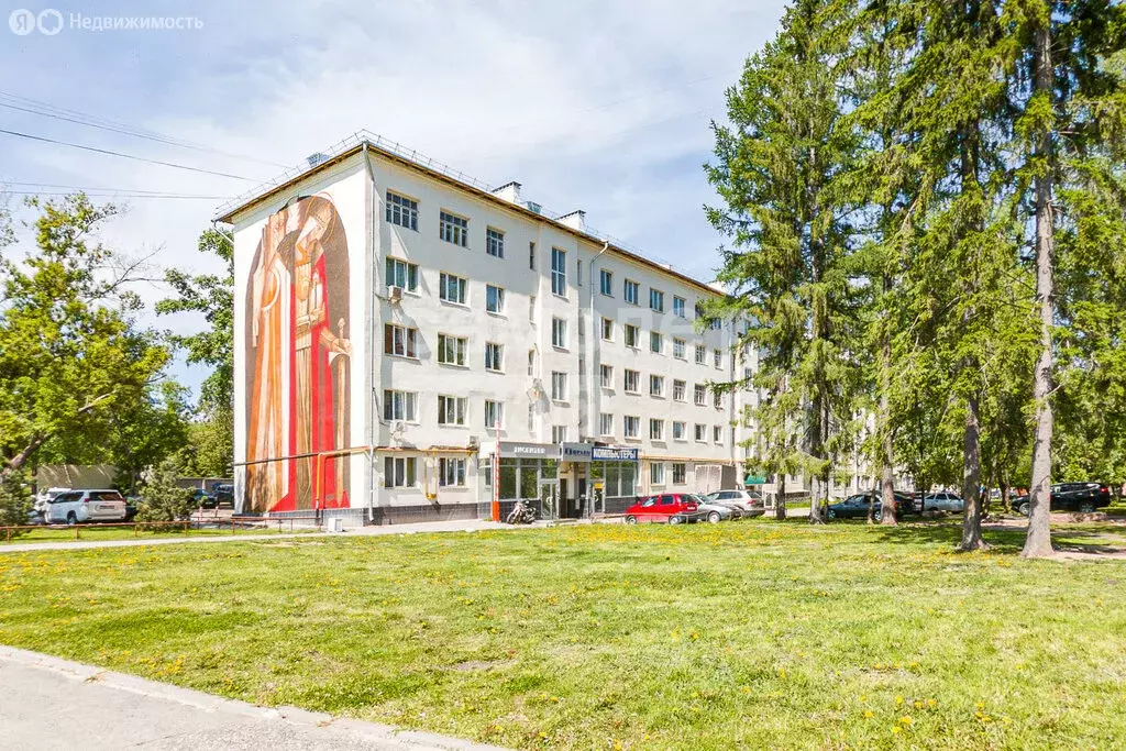 2к в 4-комнатной квартире (13.5 м) - Фото 0