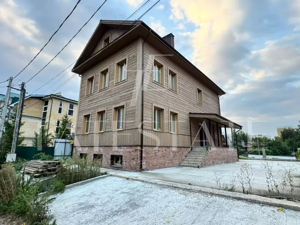 Офис в Татарстан, Казань Пехотная ул., 25 (301 м) - Фото 1