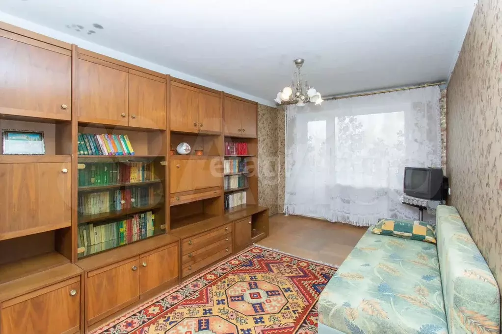 3-к. квартира, 68 м, 4/9 эт. - Фото 1