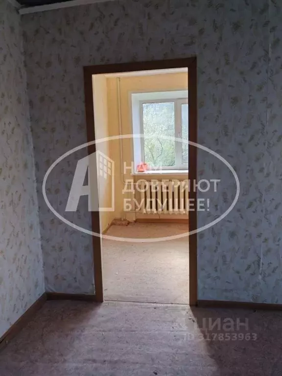 2-к кв. Пермский край, Губаха Октябрьский просп., 6 (40.7 м) - Фото 1