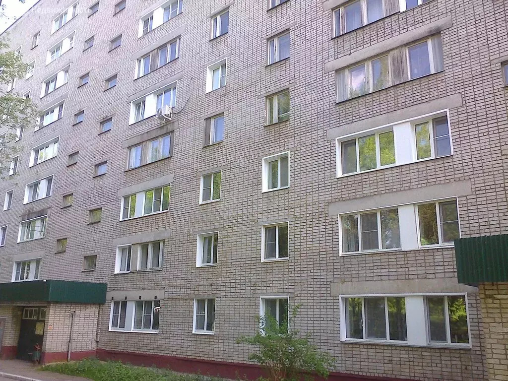 3-комнатная квартира: Кирово-Чепецк, Сосновая улица, 4 (61.1 м) - Фото 0