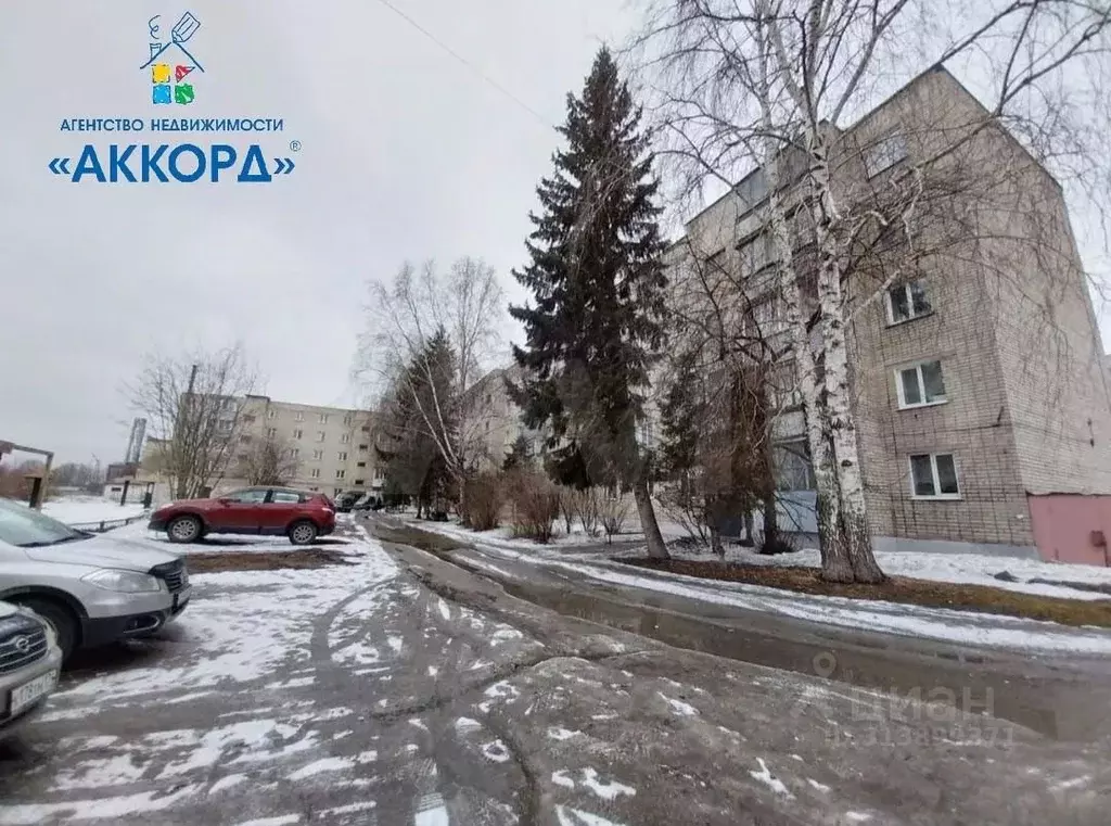 3-к кв. Алтайский край, Новоалтайск 7-й мкр, 18 (56.3 м) - Фото 0