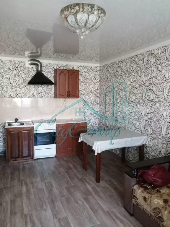 Комната 30.4 м в 2-к, 5/5 эт. - Фото 1