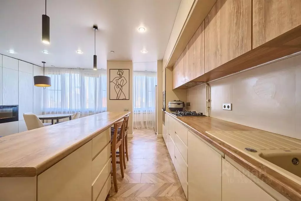 3-к кв. Краснодарский край, Краснодар Красная ул., 145/1 (80.0 м) - Фото 2