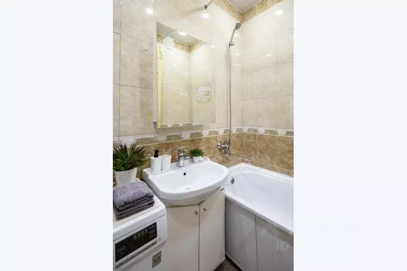 2-к кв. Иркутская область, Иркутск ул. Декабрьских Событий, 31 (65.0 ... - Фото 1
