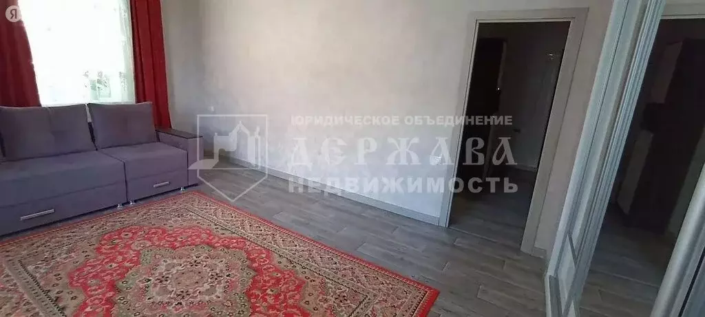 3-комнатная квартира: Топки, Пионерская улица, 68 (69 м) - Фото 1