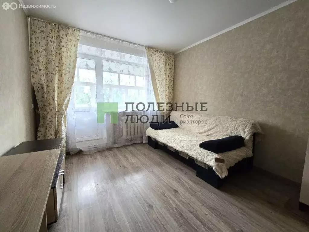 1к в 5-комнатной квартире (12.7 м) - Фото 0
