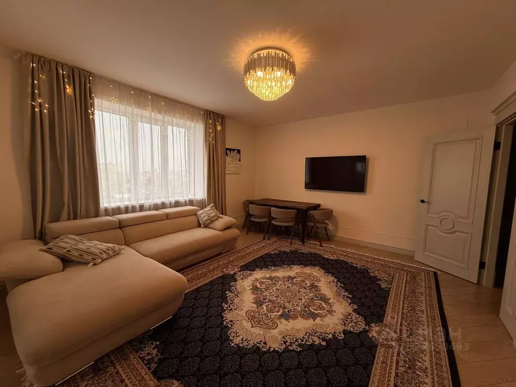 2-к кв. Астраханская область, Астрахань Бакинская ул., 90 (79.0 м) - Фото 2