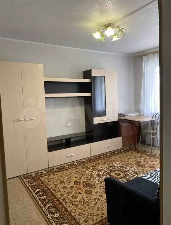 1-к. квартира, 31 м, 5/5 эт. - Фото 0