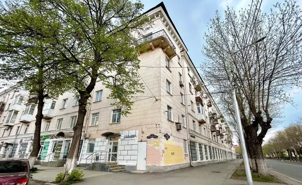 2-к кв. Башкортостан, Уфа ул. Карла Маркса, 71 (61.2 м) - Фото 0