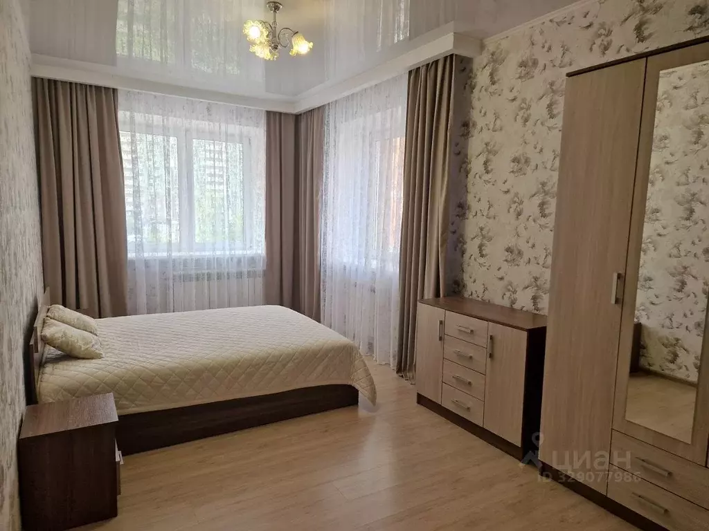 2-к кв. Омская область, Омск ул. Крупской, 14К3 (70.0 м) - Фото 1