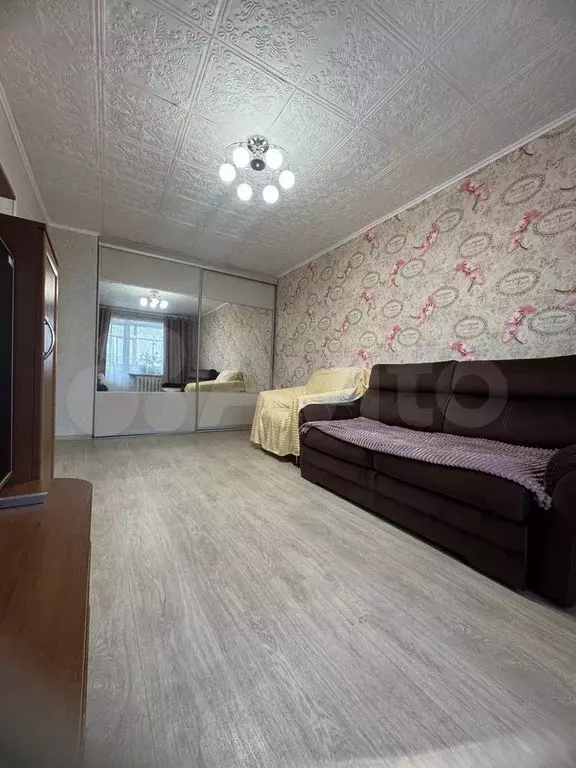1-к. квартира, 30,9 м, 5/5 эт. - Фото 0
