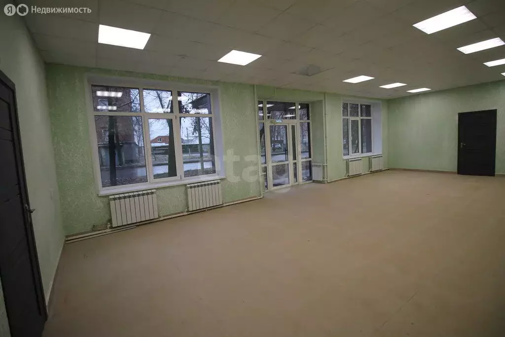 Торговая площадь (50 м) - Фото 1