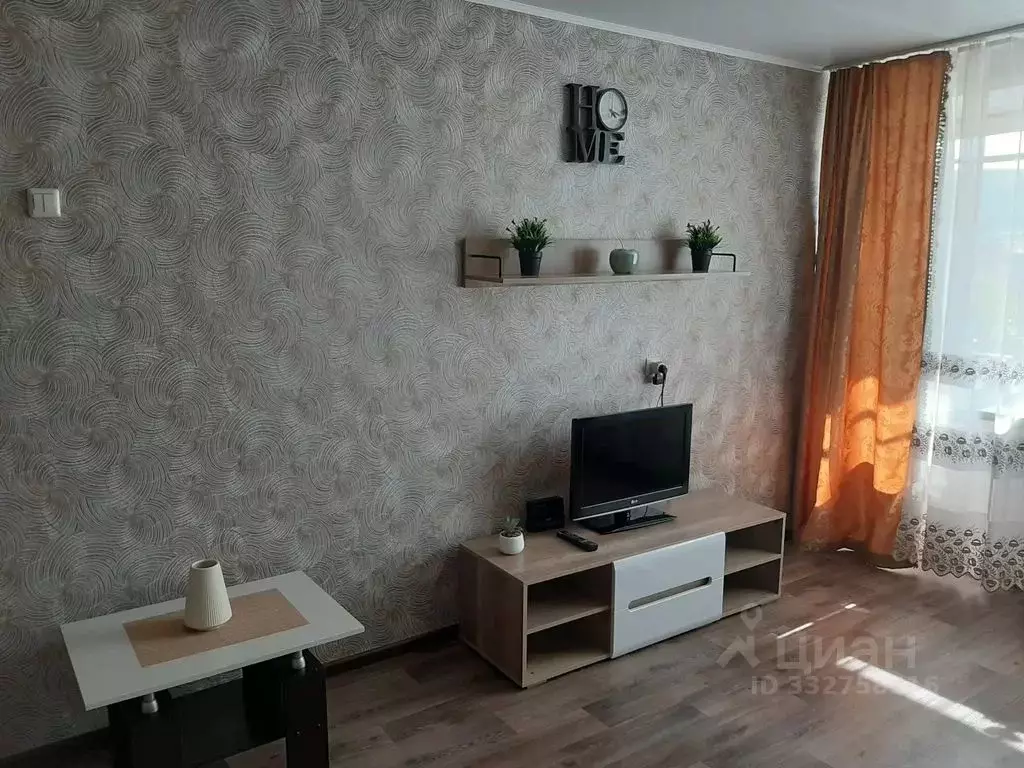 1-к кв. Башкортостан, Учалы ул. Башкортостана, 17 (32.0 м) - Фото 1