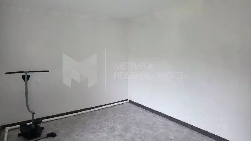 2-к кв. Тюменская область, Тюменский муниципальный округ, пос. ... - Фото 1