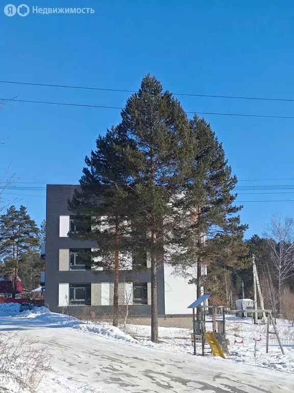 3-комнатная квартира: Иркутский муниципальный округ, рабочий посёлок ... - Фото 1