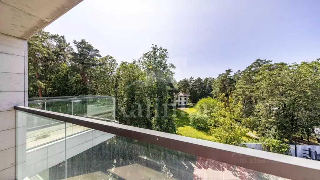 3-к кв. Московская область, Одинцовский городской округ, д. Барвиха ... - Фото 2