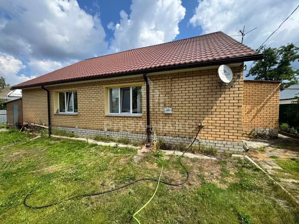 Дом в Брянская область, Брянск ул. Бабушкина, 10 (131 м) - Фото 1