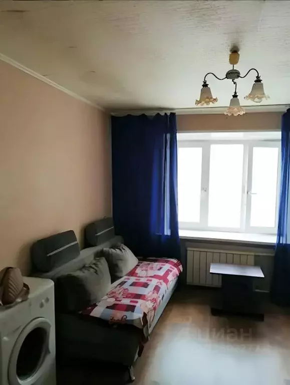 Комната Красноярский край, Красноярск Парашютная ул., 21 (13.0 м) - Фото 1